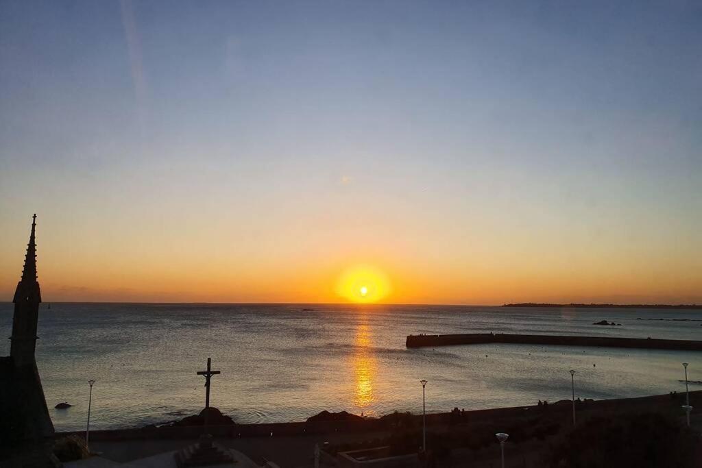 Le Phare De La Croix Pleine Vue Mer Centre Ville Concarneau Εξωτερικό φωτογραφία
