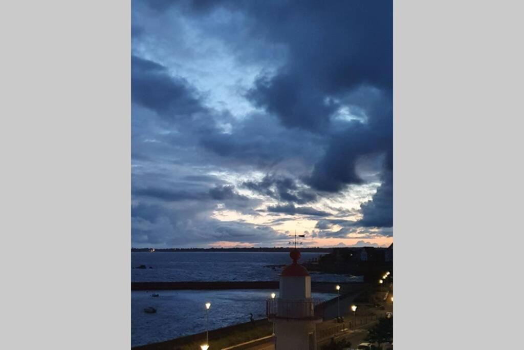 Le Phare De La Croix Pleine Vue Mer Centre Ville Concarneau Εξωτερικό φωτογραφία